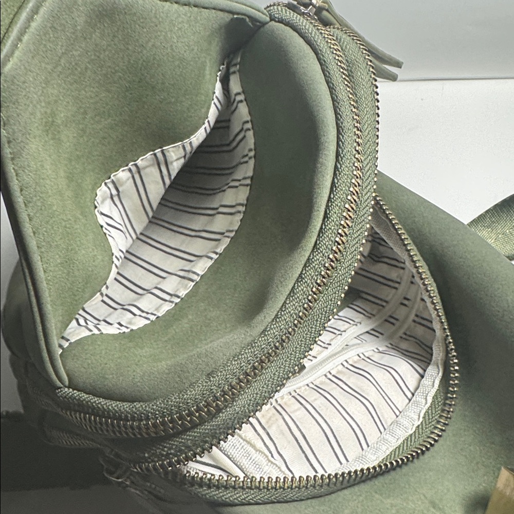 Antik Kraft Olive Green Sling Bag right or left purse crossbody - Picture 2 of 4
